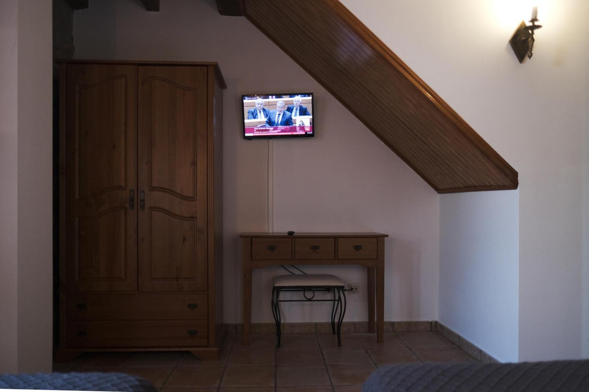 Posada La Estela De Barros Corrales De Buelna ภายนอก รูปภาพ