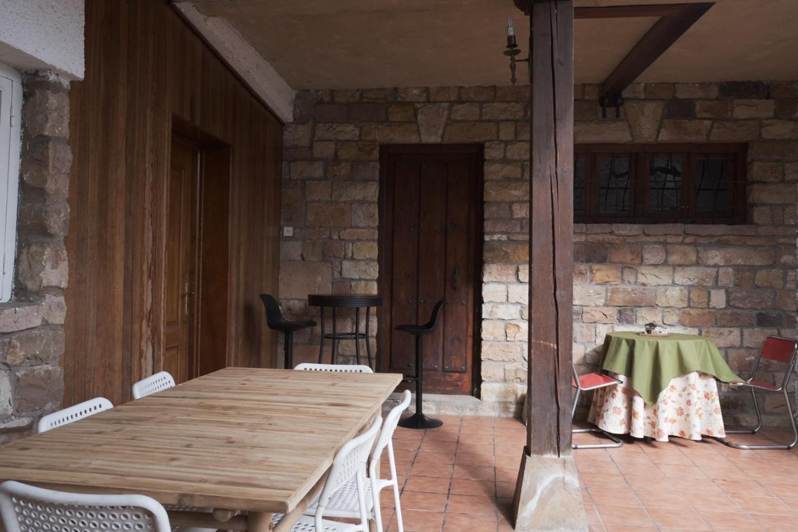 Posada La Estela De Barros Corrales De Buelna ภายนอก รูปภาพ