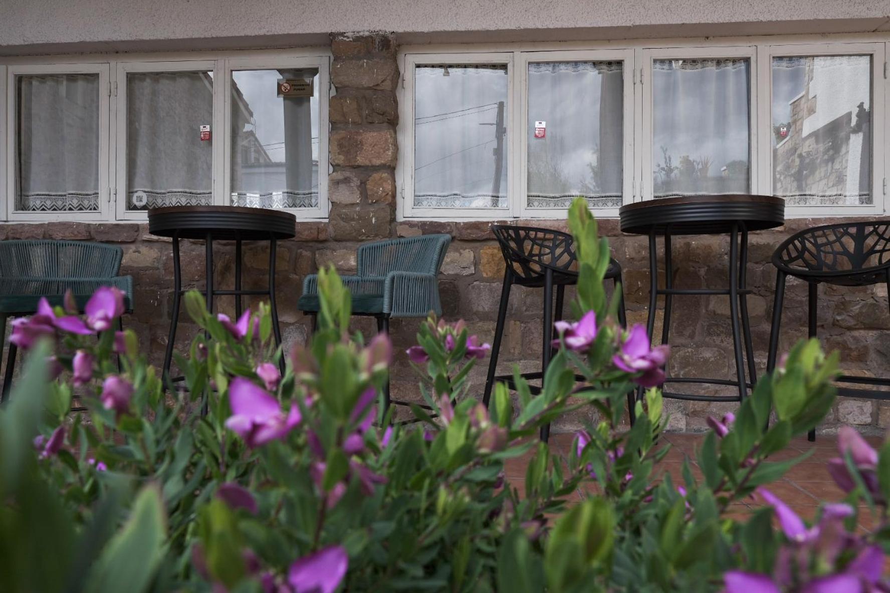 Posada La Estela De Barros Corrales De Buelna ภายนอก รูปภาพ