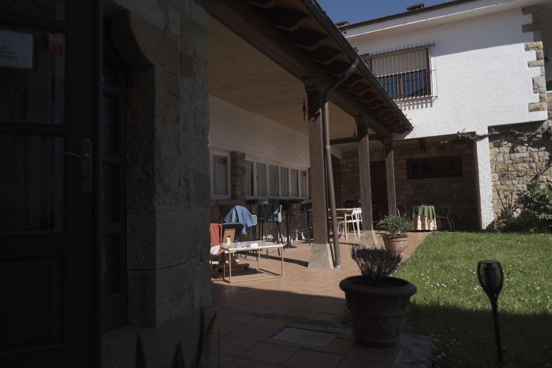 Posada La Estela De Barros Corrales De Buelna ภายนอก รูปภาพ
